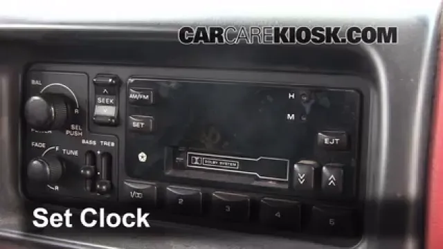 1994 Dodge Caravan 3.0L V6 Horloge Régler l'horloge